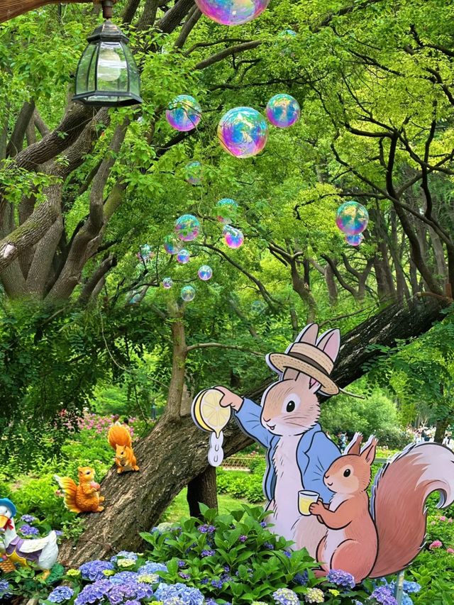 上海共青森林公園｜城市綠野仙蹤の一日漫遊指南   基礎資訊   地址：楊浦區軍工路2000號