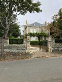 Penarth - Tranquil Victorian Seaside Charm Just Minutes From Cardiff 