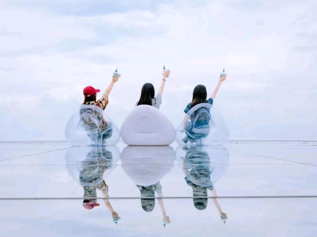Jinhua Shenxian plane! The Sky Mirror captured a huge picture in the cloud