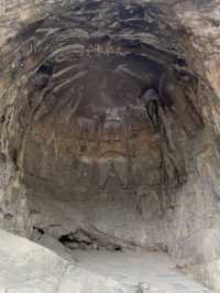 🪨✨ Exploring the Ancient Marvels of Longmen Grottoes 🇨🇳