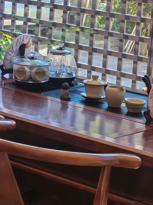在麗江躺進「雲端觀景局」！這家民宿把浪漫焊在細節裡