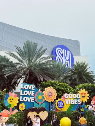 SM 몰 오브 아시아: 마닐라에서 완벽한 하루를 보내세요 - 책과 높은 곳에서의 전망! 📚🎡