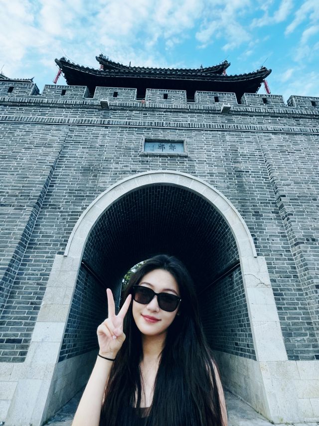 秋日邯鄲古建賞楓