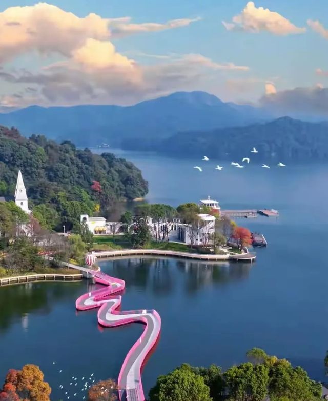 敢說，99%的人都不知道，江西的浪漫，一半在廬山雲霧，一半在