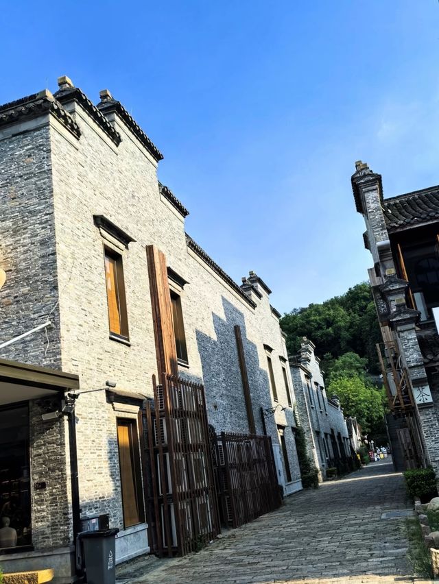 江蘇十三太保之鎮江:煙雨朦朧金山寺 世間再無白娘子 江蘇十三太保之鎮江:煙雨朦朧金山寺 世間再無白娘子