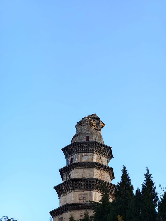 千年石刻佛光打卡 千年石刻佛光打卡