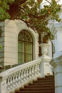 法式洋房藏千件珍品，人少出片超治癒