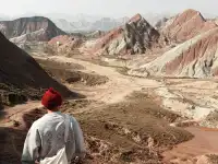 野生丹霞野人出沒!蘭州1h 寶藏水景丹霞