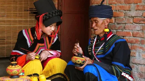 차토향 차 따기 체험 활동 개막 — traveler post in 시더