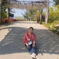 สวนร้อยใจรักษ์