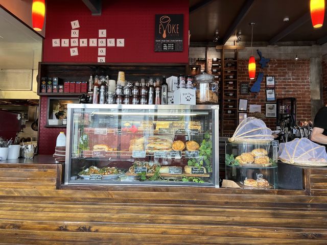 但尼丁美味早午餐推薦，IRONIC，Seafood Chowder, Pasta Salad 