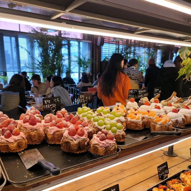 파주 공장형 대형카페의 원조, 더티트렁크🍰