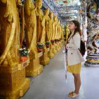 สักการะเจ้าแม่กวนอิม องค์ใหญ่อันงดงาม