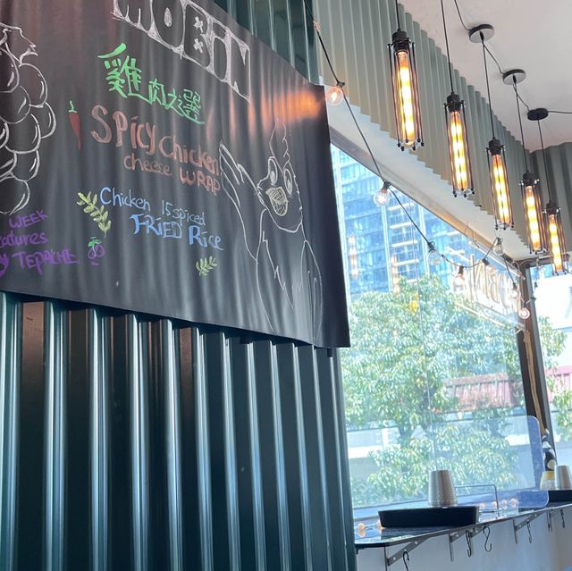旺角高質樓上cafe 旺角高質樓上cafe