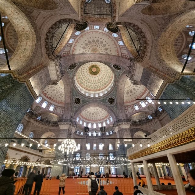 Mosque Hoping In Istanbul