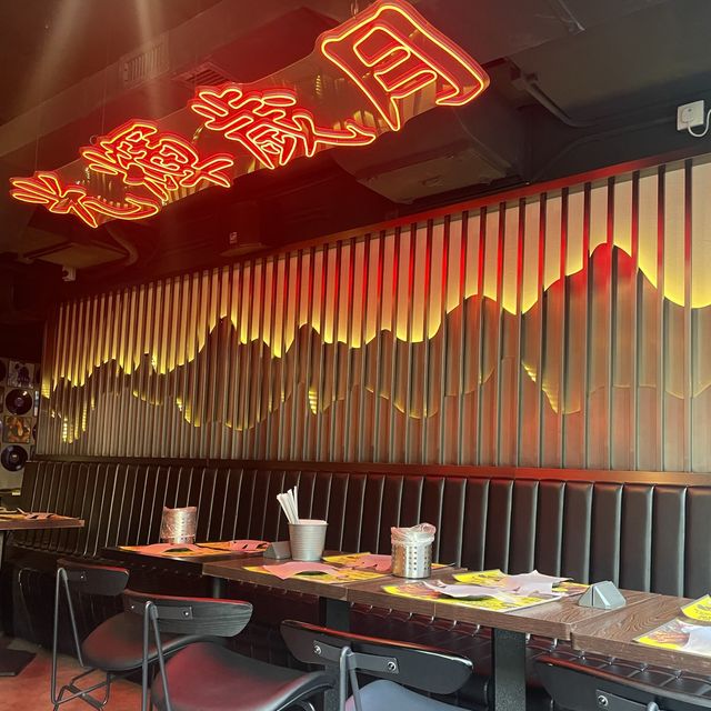 雞翼控必食！10多款雞翼口咗放題 好滿足🤩🤩