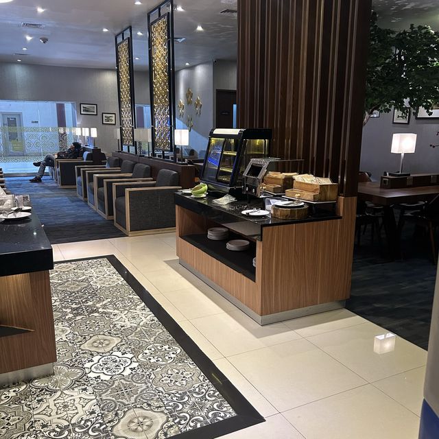 【ジャカルタ旅】ターミナル2  Blue Sky Premier Lounge Jakarta
