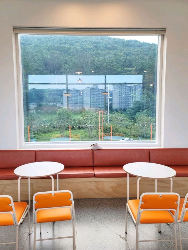 양산천 리버뷰 즐기는 포토존 가득한 소토커피☕️