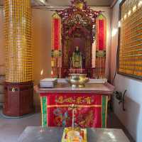 Guan Di Temple: Chinatown's Haven