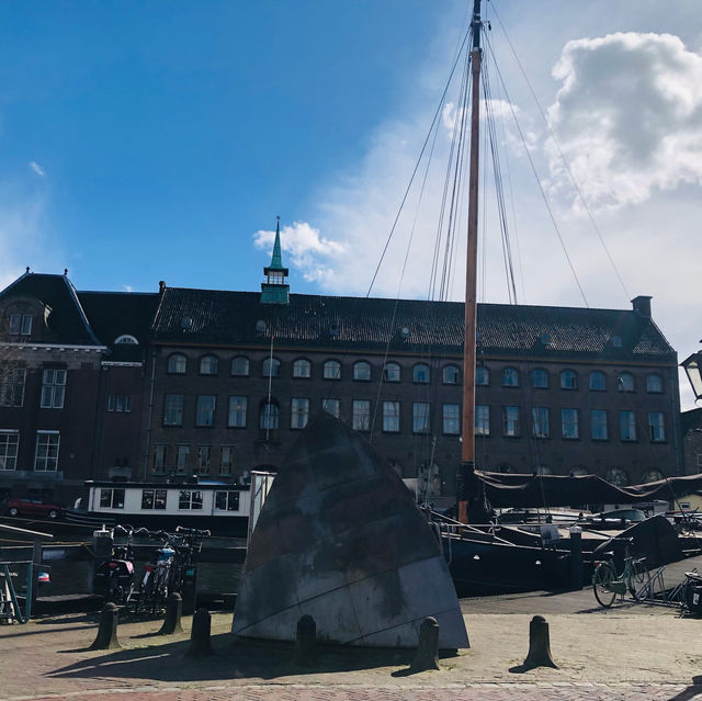 荷蘭🇳🇱萊頓市區大學城🚶🏻‍♀️🚶🏿🚶🏻‍♂️走馬看花看風景