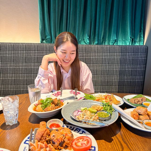 อี_กา สาขาสาทร 12 อาหารอร่อย ร้านสวยมาก