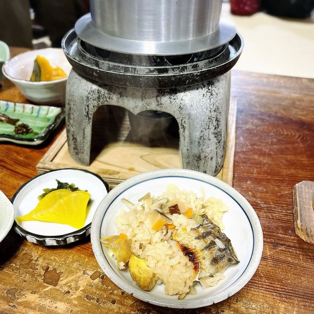 兵庫・丹波　あまごつかみ取りからのあまご尽くし