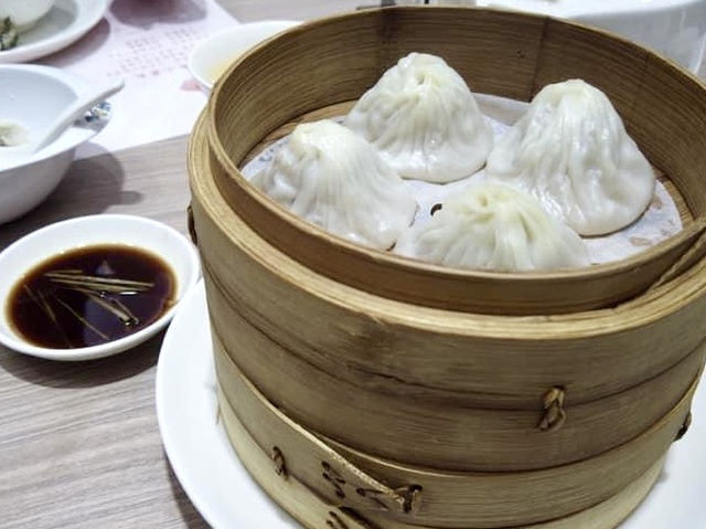 翡翠拉麵小籠包-8色小龍包