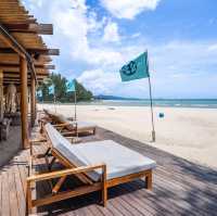 Apsara Beachfront Resort and Villa 