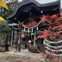奈良郡山古老的八幡神社