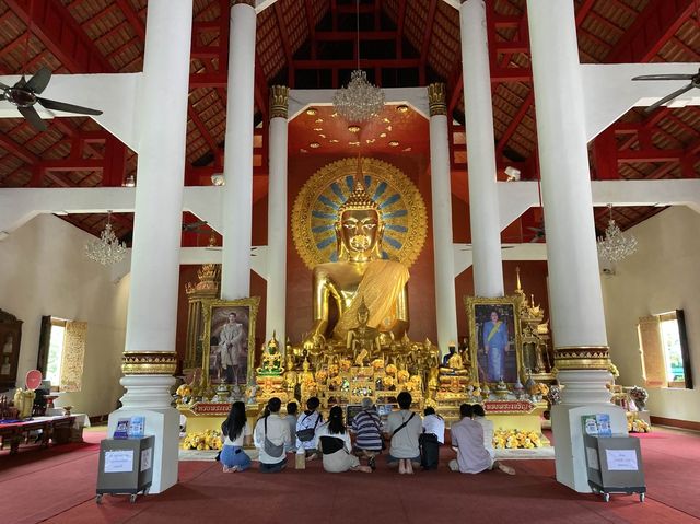 วัดพระสิงห์รมหาวิหาร วัดงามคู่เมืองเชียงใหม่