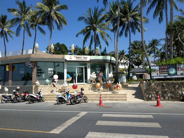 Coffee Talk Phuket