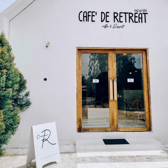 Cafe’ de retreat coffee & dessert 
