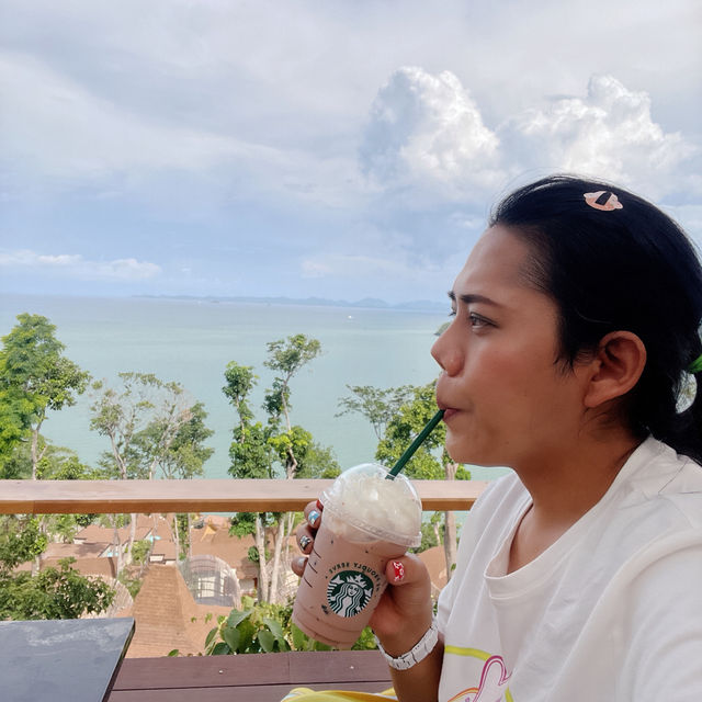 โรงแรมบนเกาะสิเหน่ที่ขึ้นชื่อว่าวิวสวย