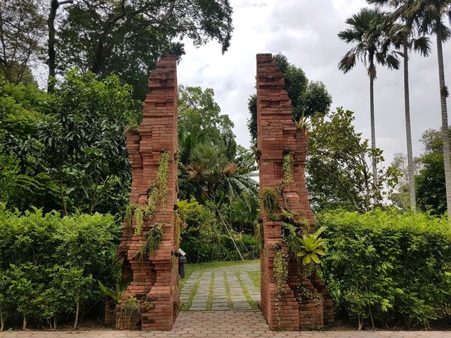 Fort Canning Park - a place of history 
