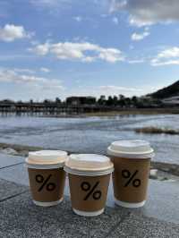 🇯🇵京都 嵐山 行列のできる大人気のカフェ 　☕️ ％ARABICA京都嵐山