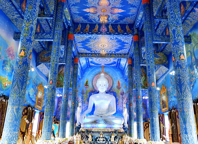 วัดร่องเสือเต้น Blue Temple จ.เชียงราย 
