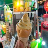 ตลาดโต้รุ่งหัวหิน