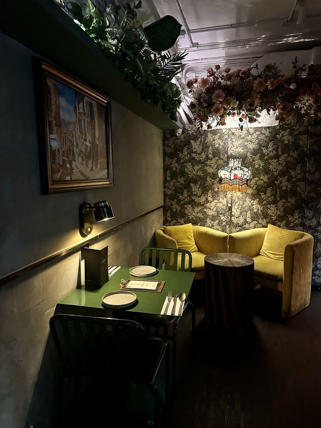。Soho抵食酒吧餐廳。 。Soho抵食酒吧餐廳。