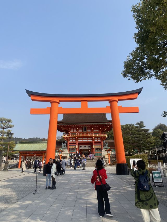เที่ยวศาลเจ้าฟูชิมิ อินาริ ⛩️Fushimi Inari Taisha