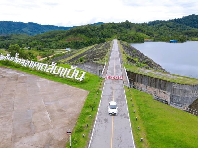 เมืองฝนแปดแดดสี่ ที่เที่ยวเยอะกว่าที่คิด