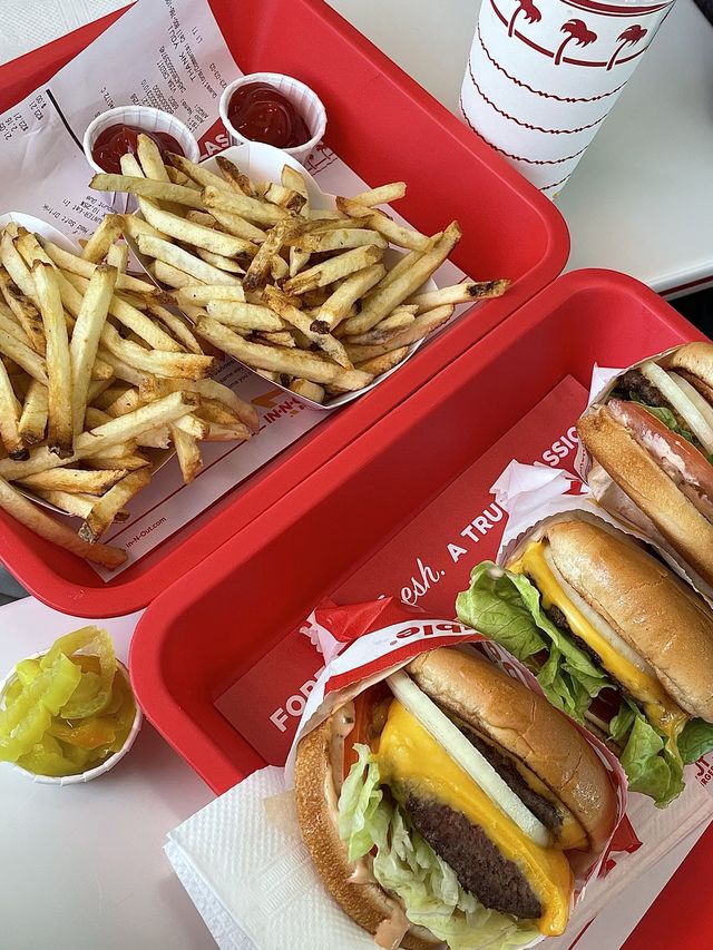 🇺🇸LA의 대표 버거인 미국 3대 버거 “IN-N-OUT 인앤아웃! 🍔