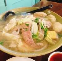 台北｜🍜🥢🥬古早味現炒料理📍 張吳記什錦麵