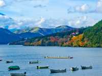 Scenic views of Lake Ashi 