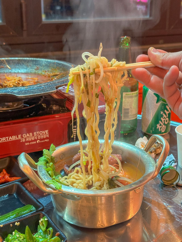 여수밤바다를 보며 소주 한잔, 여수낭만포차44번
