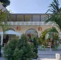 Khajee Cafe & Eatery ขจี คาเฟ่ หัวหิน