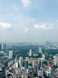🇲🇾馬來西亞吉隆坡塔👣踩在玻璃盒子裡俯瞰吉隆坡
