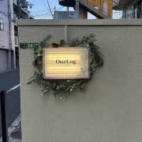 「Ourlog Coffee」：市中心咖啡店，咖啡香氣濃鬱