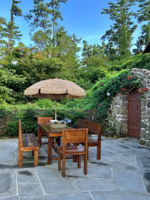 이국적인 온실수영장이 있는 제주 독채숙소 🏝️