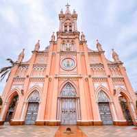 โบสถ์คริสต์ดานัง (Danang Cathedral) 