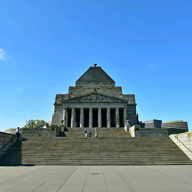 【墨爾本】戰爭紀念館：紐澳軍團犧牲的紀念, 順道在皇家植物園野餐